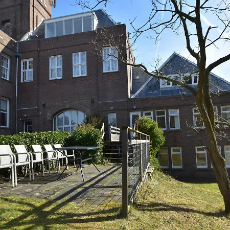 Ferienhaus Bergen Near & Dunes *